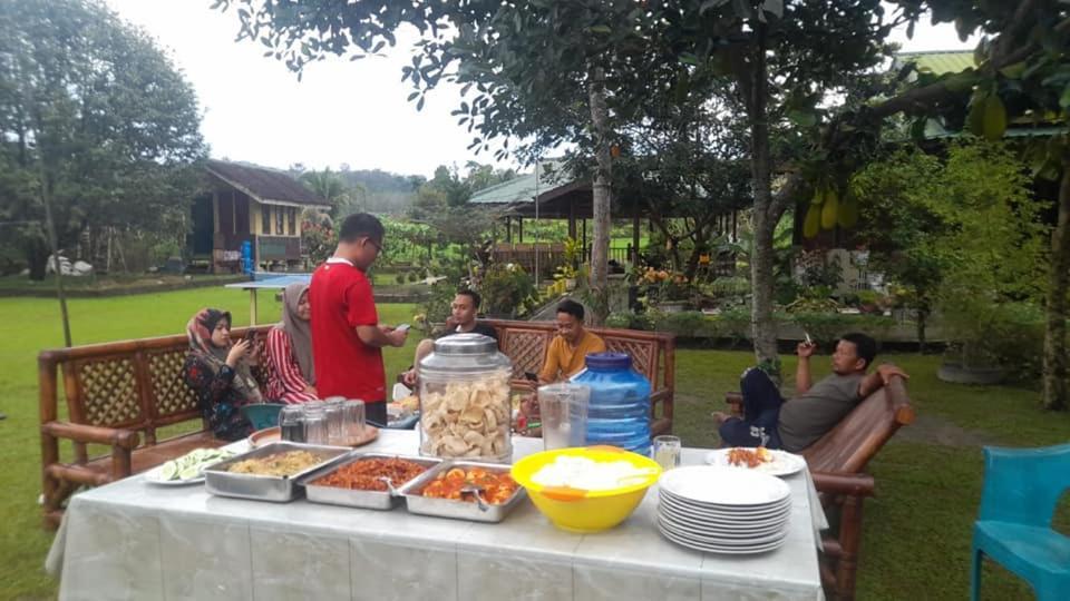 Ambow Homestay Jungle Trekking & Village Tour Bukit Lawang Εξωτερικό φωτογραφία