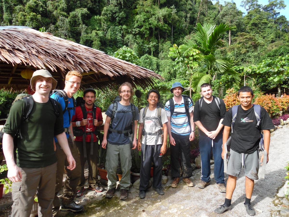 Ambow Homestay Jungle Trekking & Village Tour Bukit Lawang Εξωτερικό φωτογραφία
