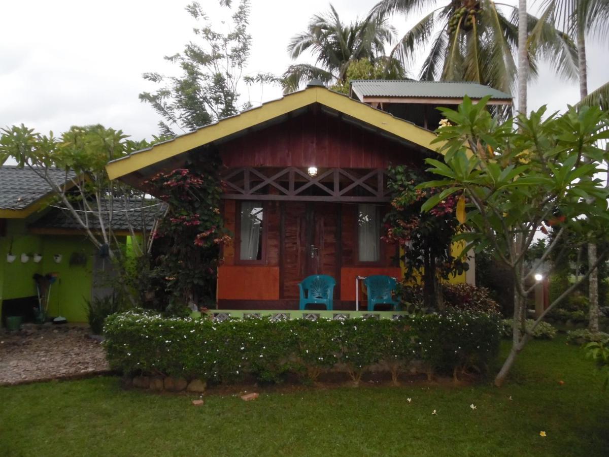 Ambow Homestay Jungle Trekking & Village Tour Bukit Lawang Εξωτερικό φωτογραφία
